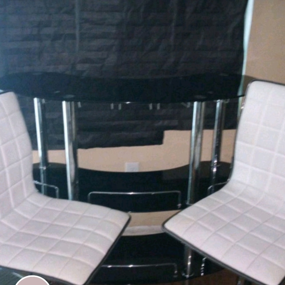 Bar n two bar stool chair